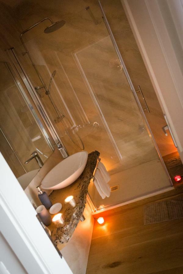 Kia Ora Suite Apartment San Zenone Kültér fotó